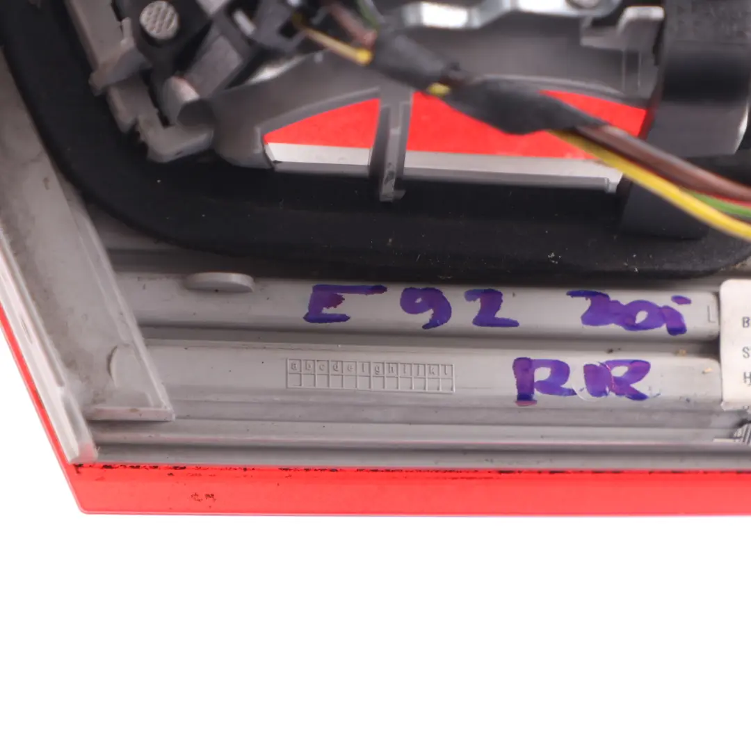  Luz TraseraBMW E92 Coupe Lampara En Tapa Maletero Porton Trasero Derecha - SKU 7162300-1 - Número de pieza 7162300