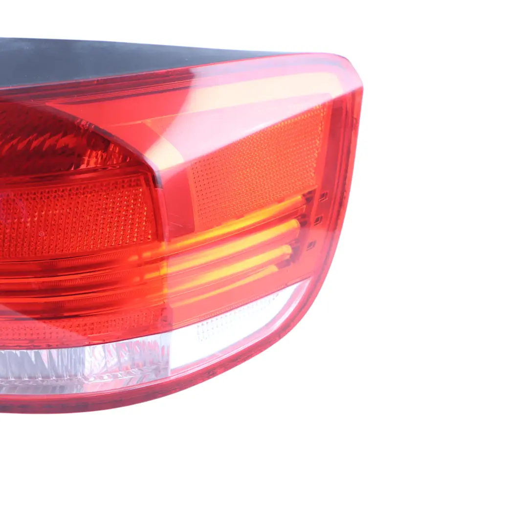 Light Lamp Panel Rear Right O/S to BMW E93 Convertible with Part number 7162302 BMW E93 Convertible Light Lamp Panel Rear Right O/S - SKU 7162302-1 - Part number 7162302