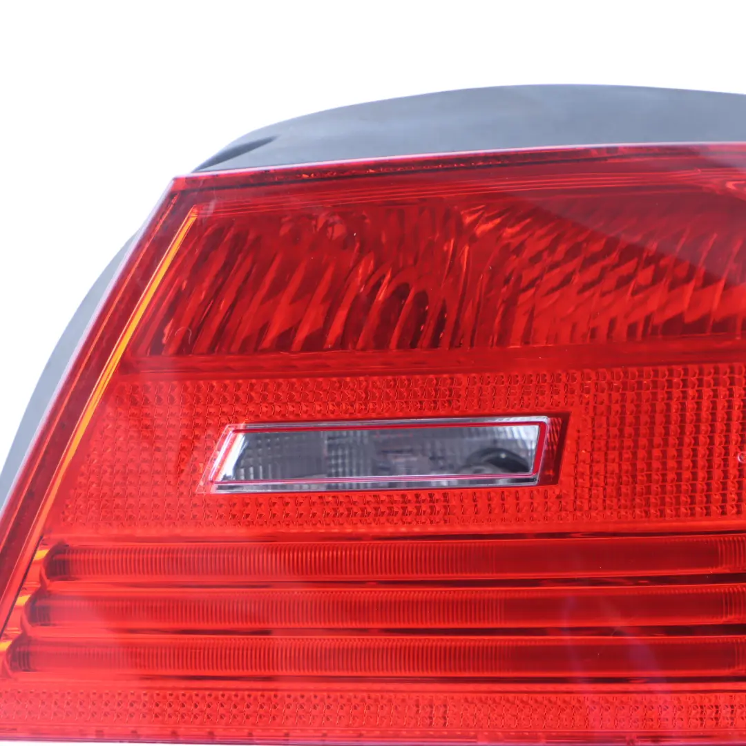 Light Lamp Panel Rear Right O/S to BMW E93 Convertible with Part number 7162302 BMW E93 Convertible Light Lamp Panel Rear Right O/S - SKU 7162302-1 - Part number 7162302