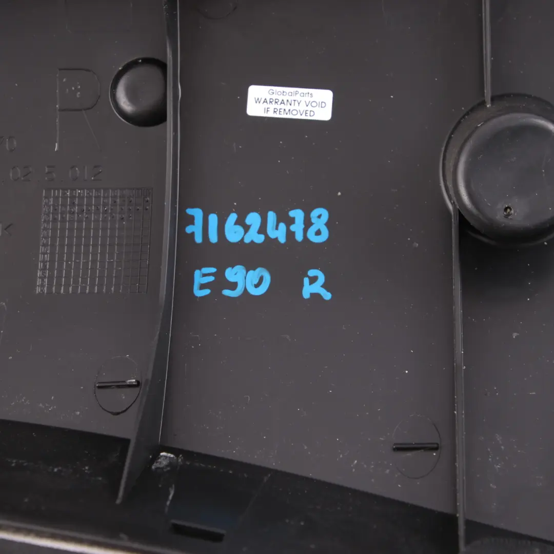 Lateral Trim Panel Cover Rear Right O/S Seats Cloth Linea Anthracite to BMW E90 with Part number 7162478 BMW E90 Lateral Trim Panel Cover Rear Right O/S Seats Cloth Linea Anthracite - SKU 7162478 - Part number 7162478