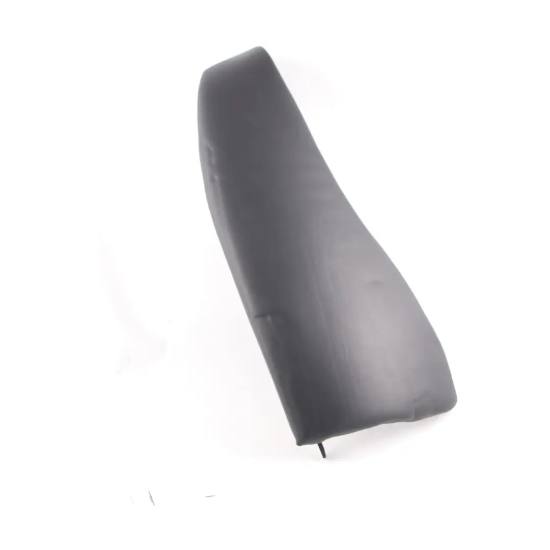 Right O/S Side Finisher Leather Dakota Schwarz to BMW E90 Saloon Rear Seat with Part number 7162500 BMW E90 Saloon Rear Seat Right O/S Side Finisher Leather Dakota Schwarz - SKU 7162500 - Part number 7162500