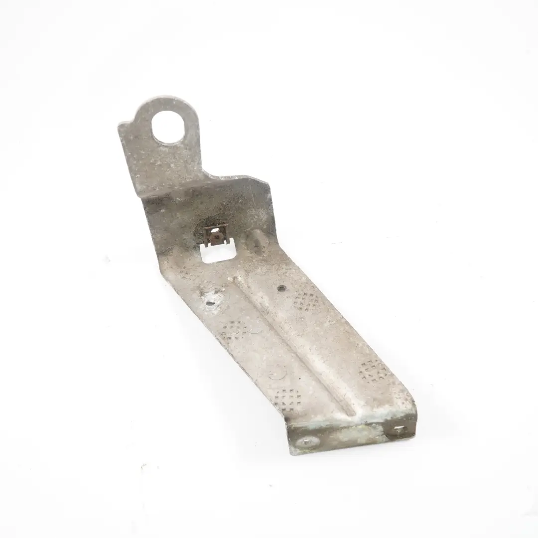 Supporto Freno Destro Condotto D'Aria Staffa Camera Motore per BMW X5 E70 con numero di parte 7162628 BMW X5 E70 Supporto Freno Destro Condotto D'Aria Staffa Camera Motore - SKU 7162628 - Numero di parte 7162628