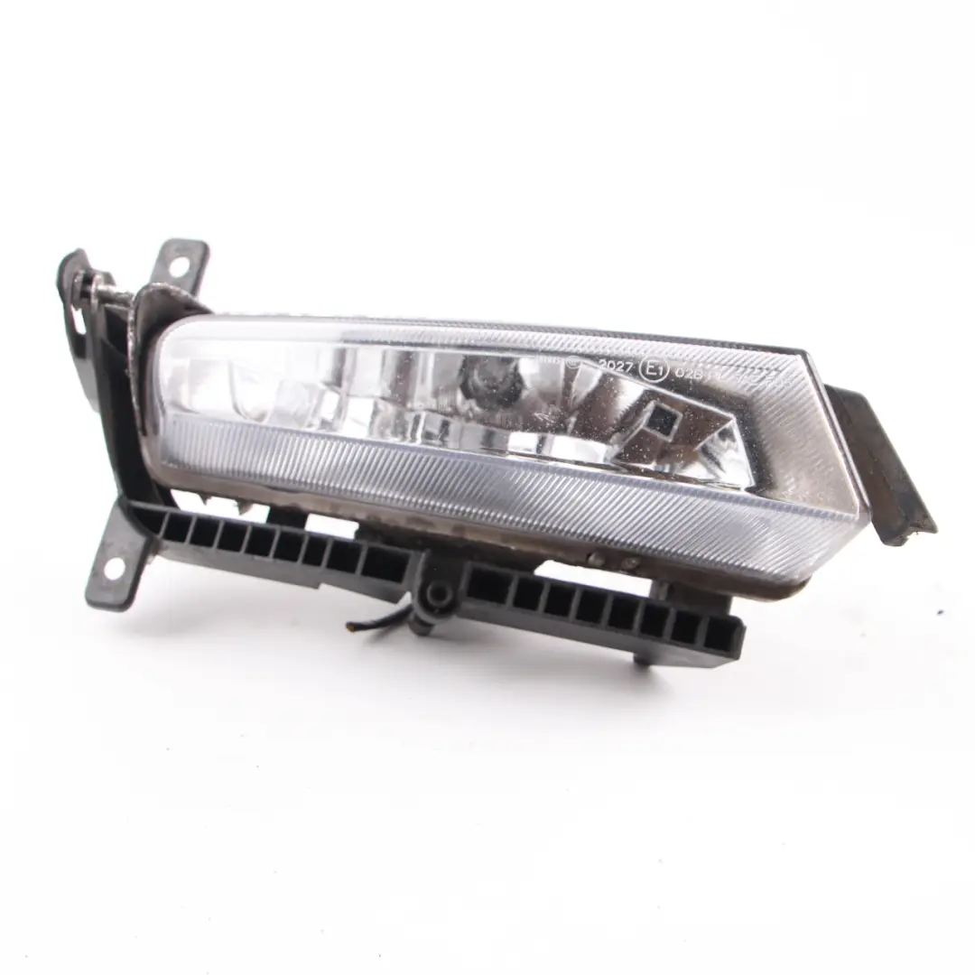 Fog Lamp BMW Z4 E85 E86 Lights Front Bumper Right O/S to with Part number 7162740 Fog Lamp BMW Z4 E85 E86 Lights Front Bumper Right O/S - SKU 7162740-2 - Part number 7162740