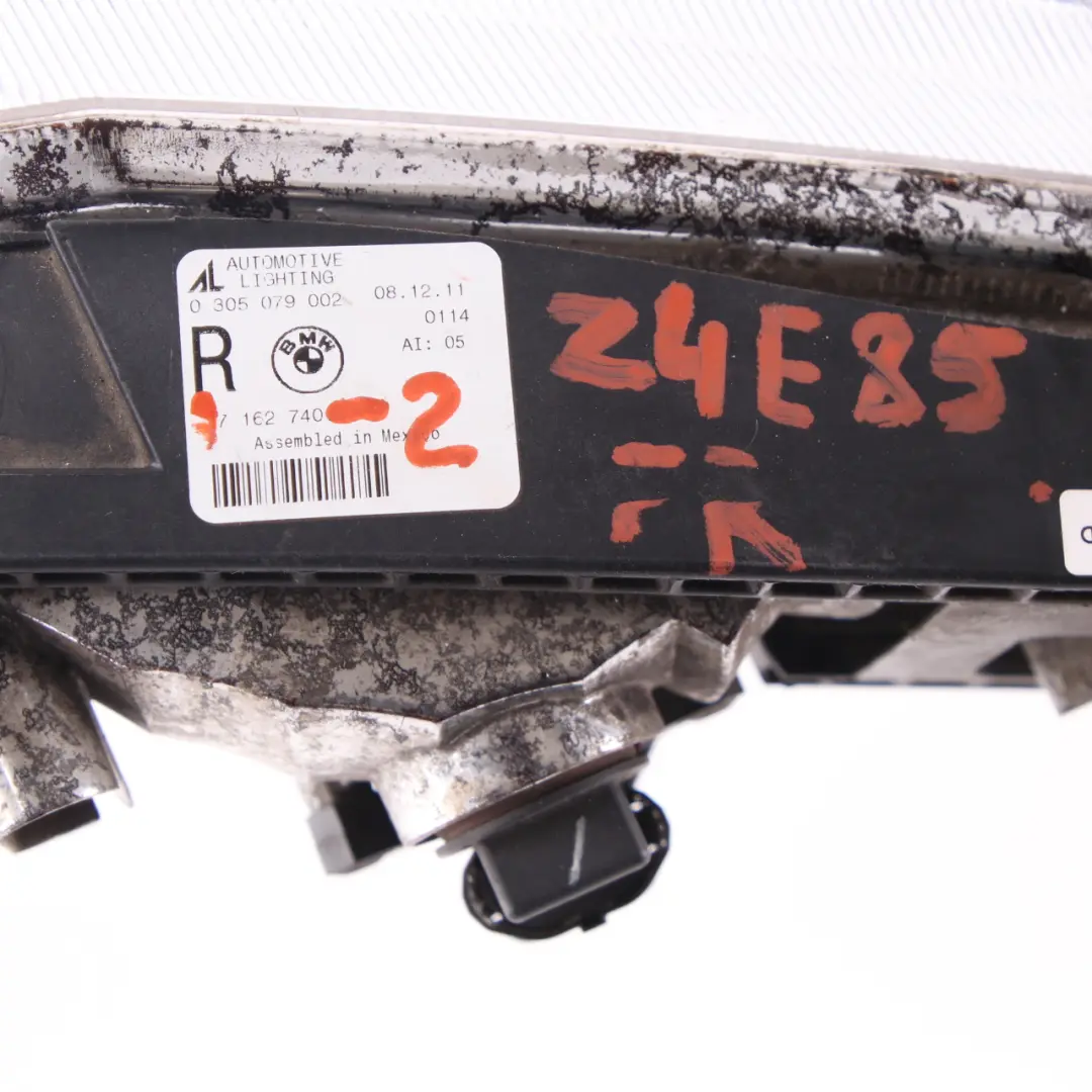 Fog Lamp BMW Z4 E85 E86 Lights Front Bumper Right O/S to with Part number 7162740 Fog Lamp BMW Z4 E85 E86 Lights Front Bumper Right O/S - SKU 7162740-2 - Part number 7162740