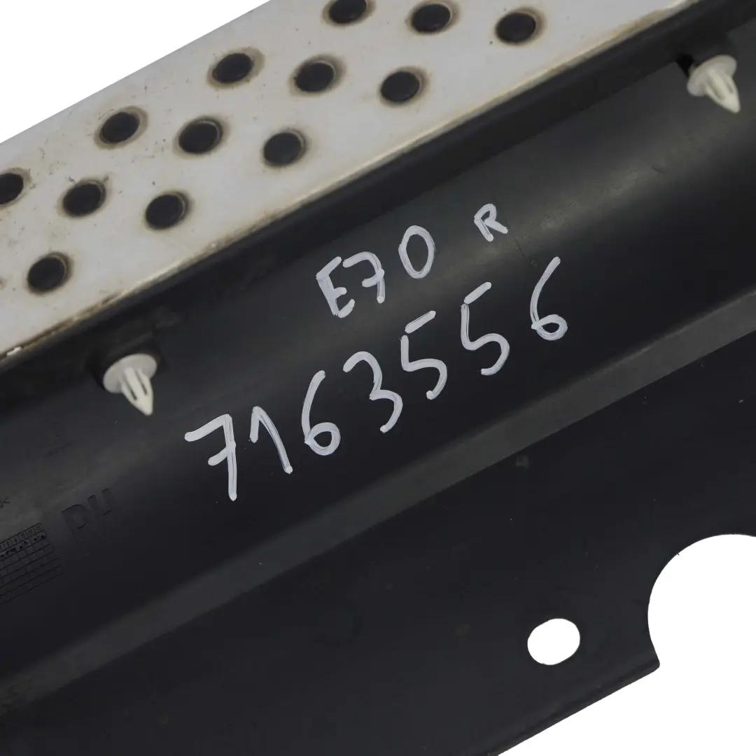 BMW X5 E70 Gonna Laterale Destra Sill Strip Cover Panel Pedana In Alluminio Nero - SKU 7163556 - Numero di parte 7163556