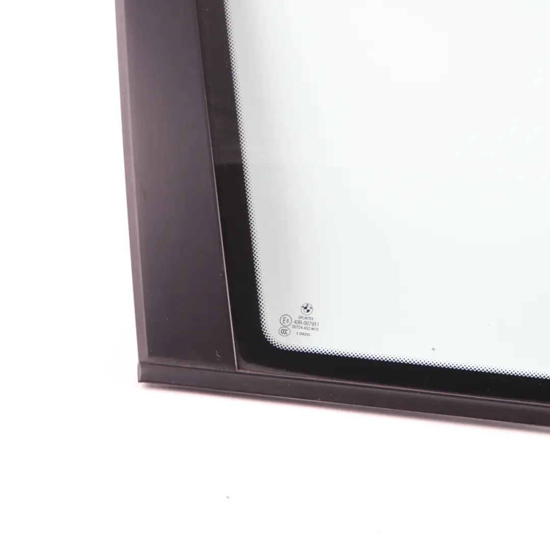 Verre Quart Fenêtre Latérale Arrière Gauche Verte AS2 pour BMW E61 Touring à propos du numéro de pièce 7163601 BMW E61 Touring Verre Quart Fenêtre Latérale Arrière Gauche Verte AS2 - SKU 7163601 - Numéro de pièce 7163601