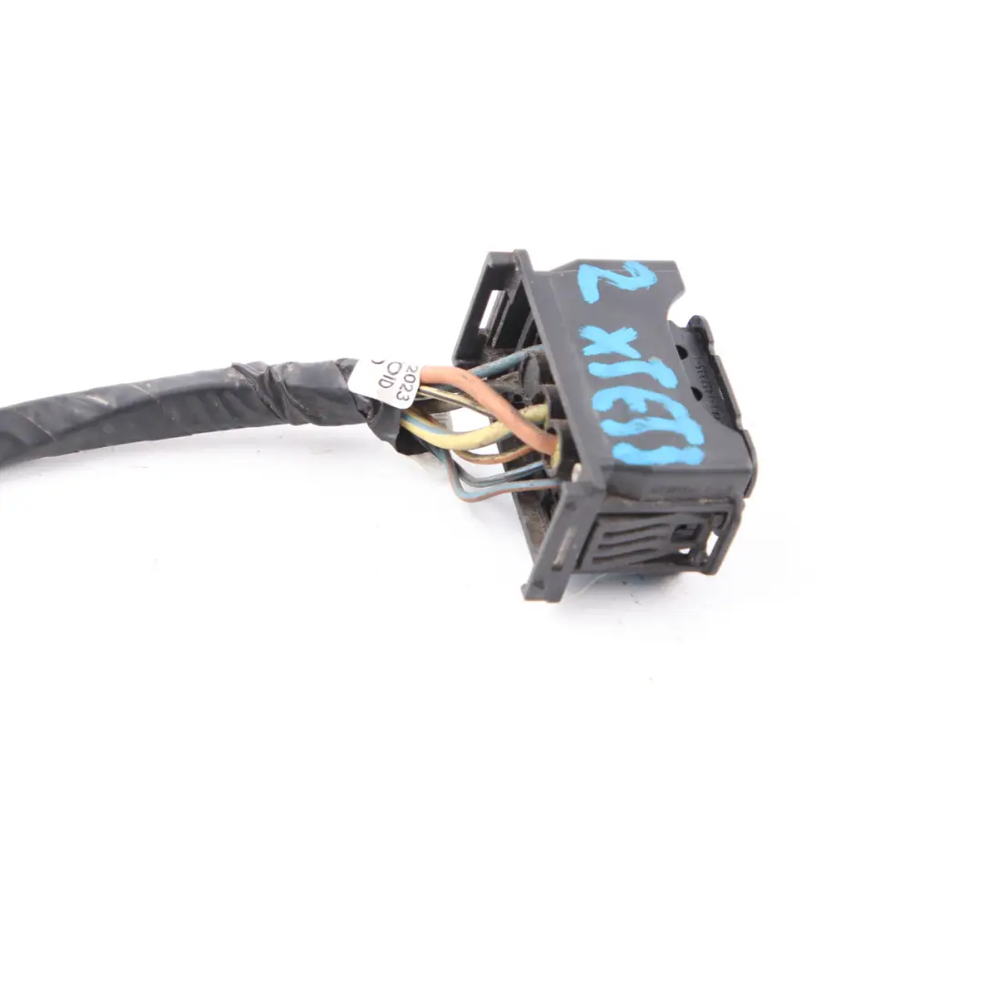 Socket Headlight Lamp Front Right O/S Wiring 6925638 to BMW X5 E53 Plug with Part number 7164446 BMW X5 E53 Plug Socket Headlight Lamp Front Right O/S Wiring 6925638 - SKU 7164446-2 - Part number 7164446