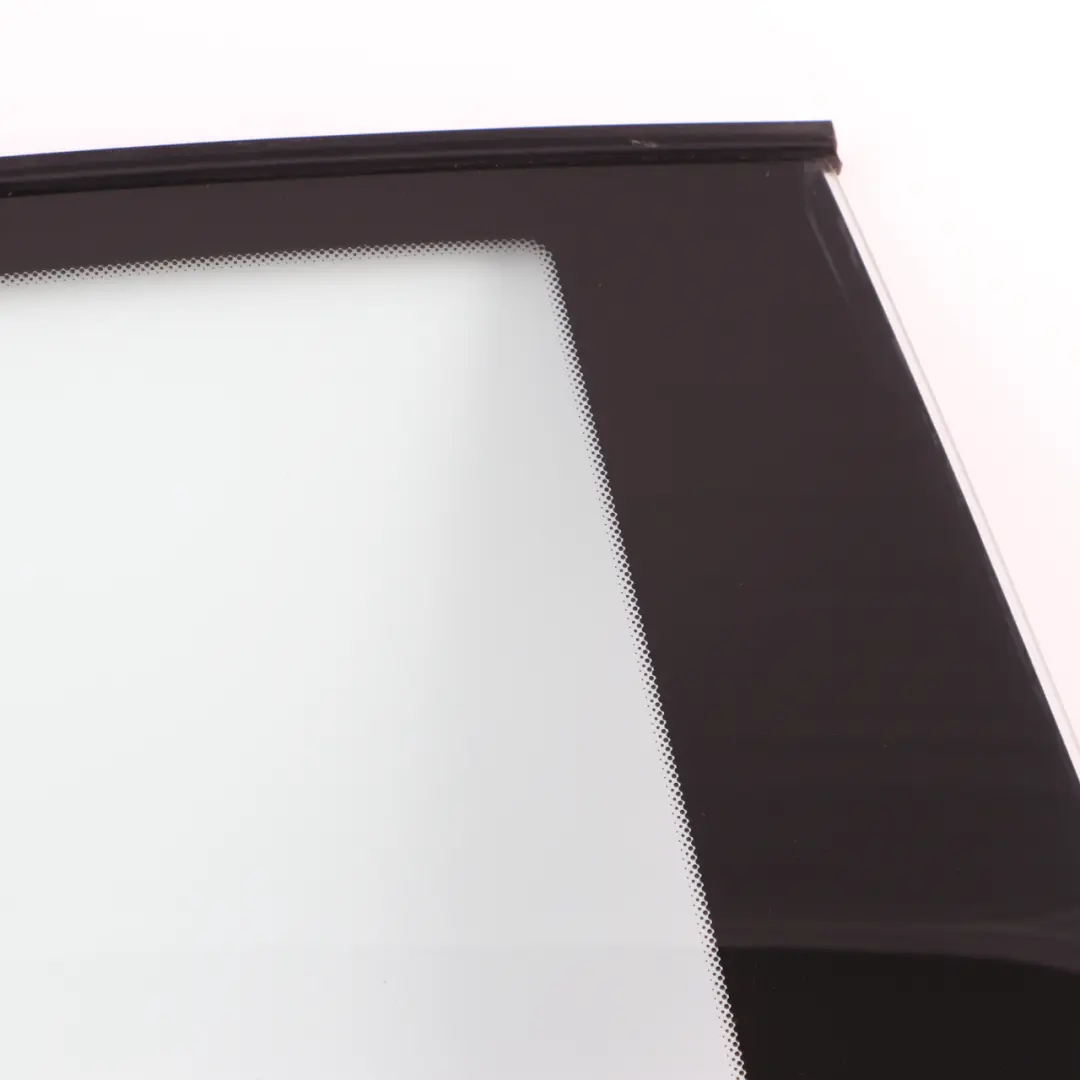 Side Window Quarter Glass Rear Right O/S Glazing AS2 to BMW E81 with Part number 7164630 BMW E81 Side Window Quarter Glass Rear Right O/S Glazing AS2 - SKU 7164630-1 - Part number 7164630