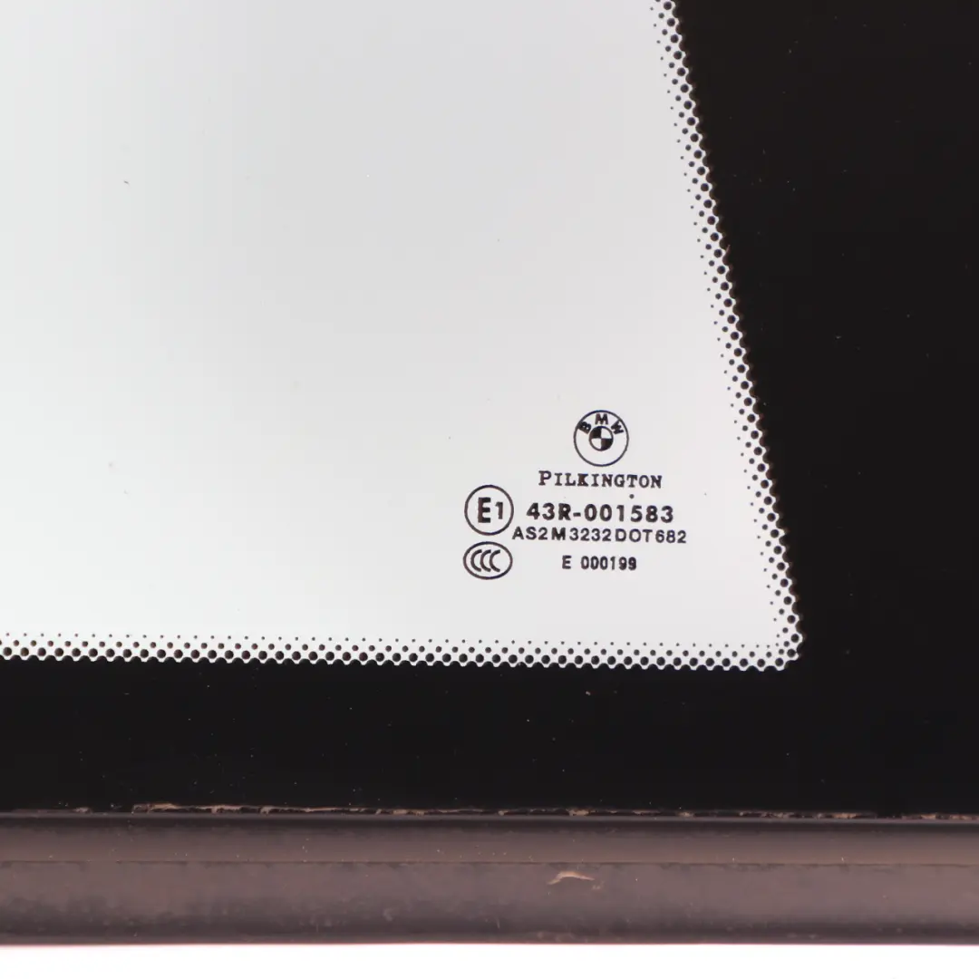 Vitre Latérale Arrière Droite Vitrage AS2 pour BMW E81 à propos du numéro de pièce 7164630 BMW E81 Vitre Latérale Arrière Droite Vitrage AS2 - SKU 7164630-1 - Numéro de pièce 7164630