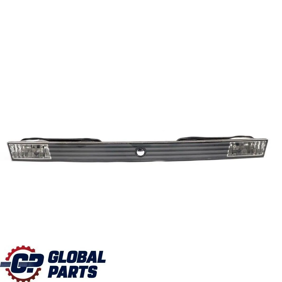 Centre Light In Trunk Lid License Plate Lamp Panel to BMW 7 Series E65 E66 Rear with Part number 7164747 BMW 7 Series E65 E66 Rear Centre Light In Trunk Lid License Plate Lamp Panel - SKU 7164747 - Part number 7164747