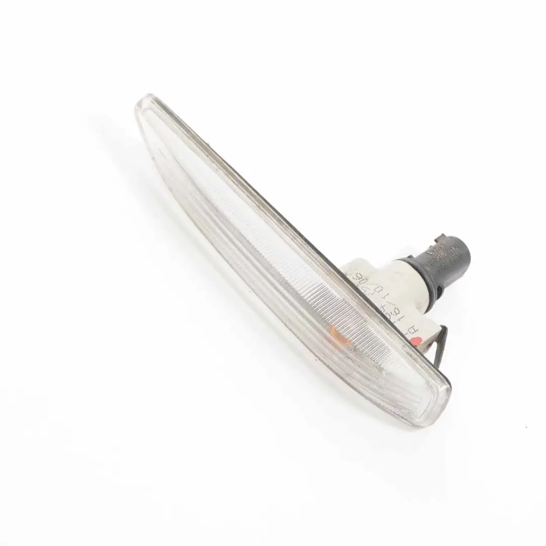 BMW E65 E66 Feu clignotant additionnel gauche Blanc - SKU 7164757 - Numéro de pièce 7164757