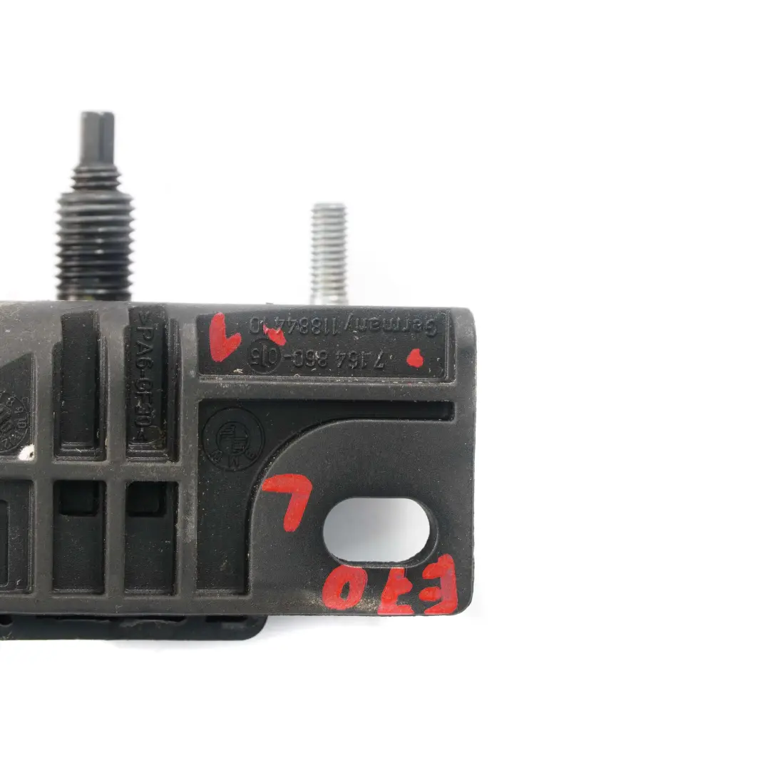 Heckklappe Kofferaumdeckel Anschlag Hinten Links für BMW X5 E70 mit Teilenummer 7164860 BMW X5 E70 Heckklappe Kofferaumdeckel Anschlag Hinten Links - SKU 7164860-1 - Teilenummer 7164860