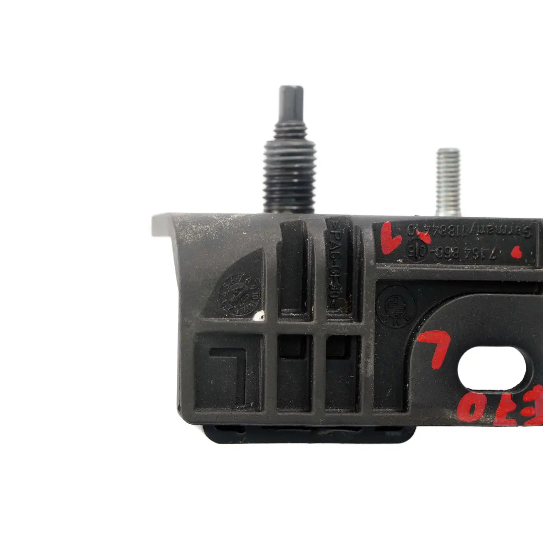 Portellone posteriore sinistro Coperchio bagagliaio Tappo paracolpi per BMW X5 E70 con numero di parte 7164860 BMW X5 E70 Portellone posteriore sinistro Coperchio bagagliaio Tappo paracolpi - SKU 7164860-1 - Numero di parte 7164860