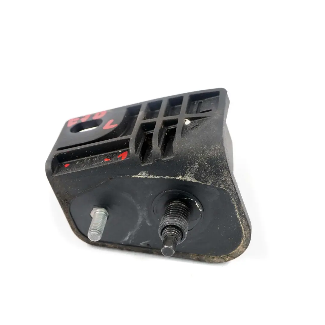 Portellone posteriore sinistro Coperchio bagagliaio Tappo paracolpi per BMW X5 E70 con numero di parte 7164860 BMW X5 E70 Portellone posteriore sinistro Coperchio bagagliaio Tappo paracolpi - SKU 7164860-1 - Numero di parte 7164860