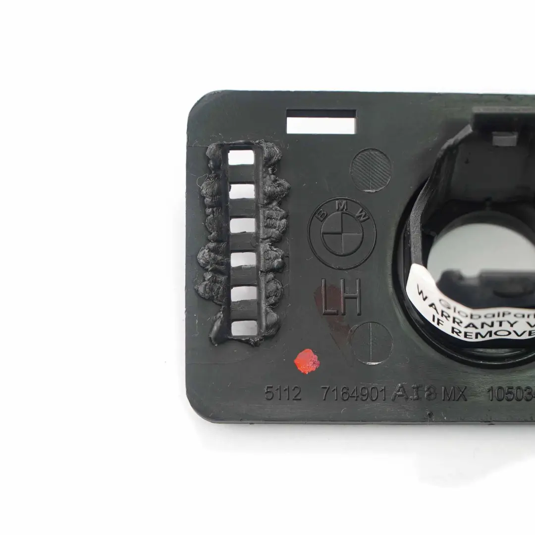 Parachoques Izquierdo Soporte Sensor PDC para BMW X5 E70 con número de pieza 7164901 BMW X5 E70 Parachoques Izquierdo Soporte Sensor PDC - SKU 7164901 - Número de pieza 7164901