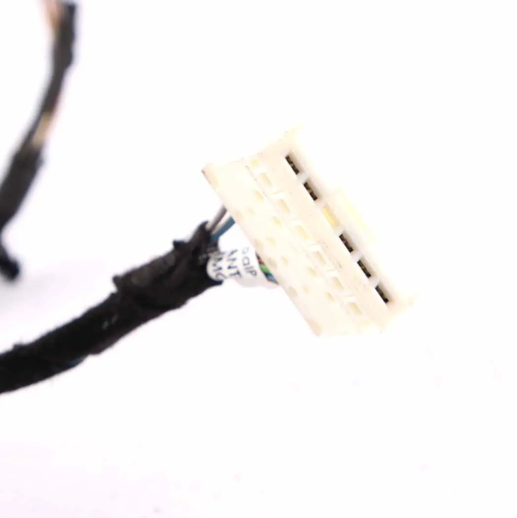 Wtyczka Wiązka Przewód Gniazdo Lampy Prawy Tył do BMW E81 E87 LCI o numerze 7164956 BMW E81 E87 LCI Wtyczka Wiązka Przewód Gniazdo Lampy Prawy Tył - SKU 7164956-3 - Numer Części 7164956