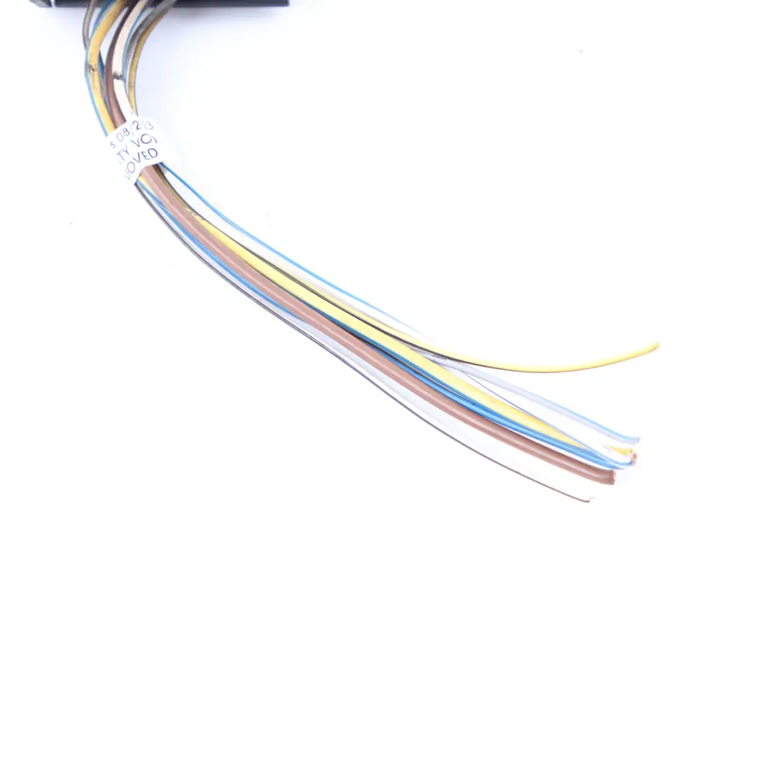 BMW E60 E61 Headlight Headlamp Front Left N/S Lamp Plug Input Connector 8352566 - SKU 7165563-1 - Part number 7165563