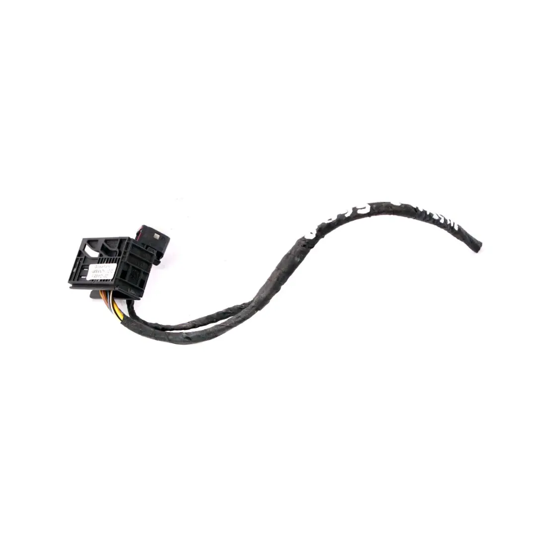 BMW E60 E61 Headlight Headlamp Front Right O/S Lamp Plug Input Connector Socket - SKU 7165564 - Part number 7165564