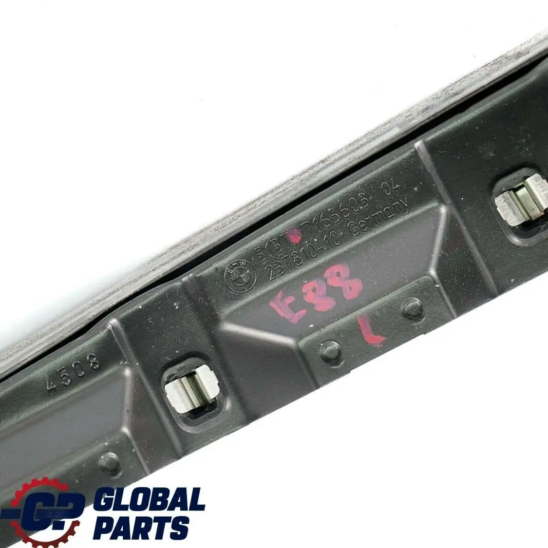 BMW E88 Izquierda N / S Ventana Trasera Conexion angulo Trim - SKU 7165603 - Número de pieza 7165603