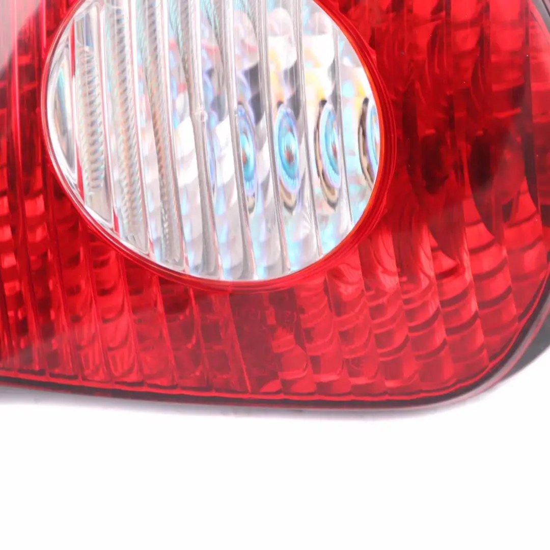 Light Lamp Left Rear N/S White Turn Indicator Titansilver to BMW Z4 Series E85 with Part number 7165729 BMW Z4 Series E85 Light Lamp Left Rear N/S White Turn Indicator Titansilver - SKU 7165729-TS - Part number 7165729