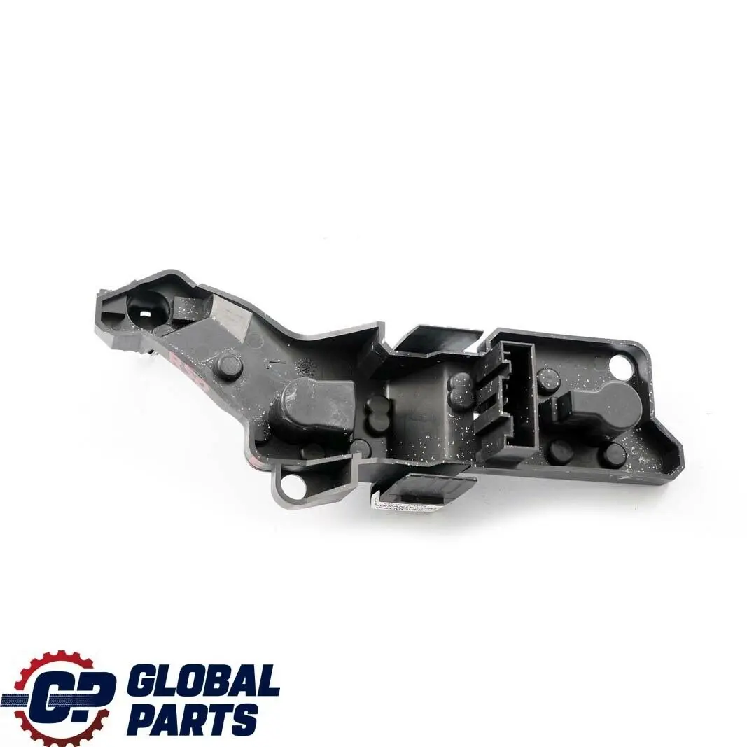 Portalamparas Luz Trasera Izquierda para Mini Cooper One R50 R53 S con número de pieza 7165731 Mini Cooper One R50 R53 S Portalamparas Luz Trasera Izquierda - SKU 7165731 - Número de pieza 7165731
