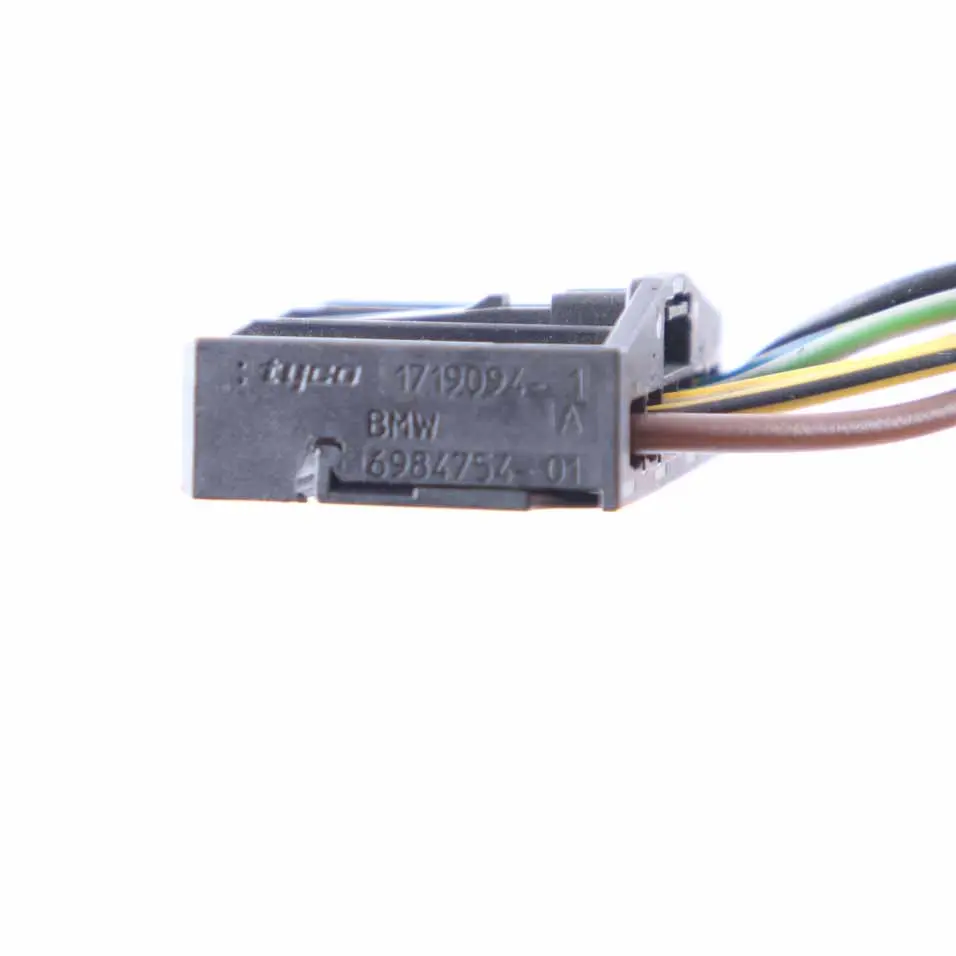 BMW E60 Wtyczka Lampy Lewy Tył - SKU 7165737-3 - Numer Części 7165737
