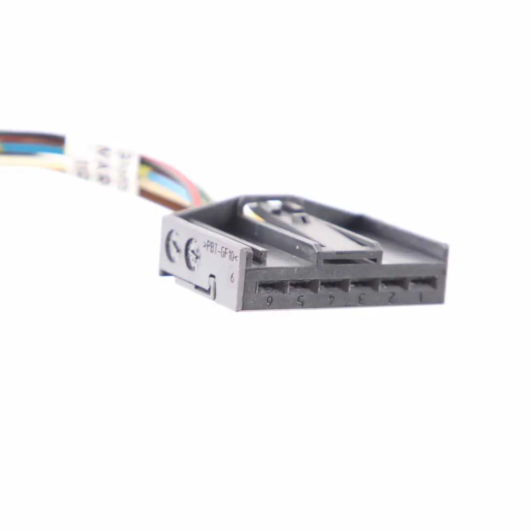 BMW E60 Wtyczka Lampy Lewy Tył - SKU 7165737-3 - Numer Części 7165737