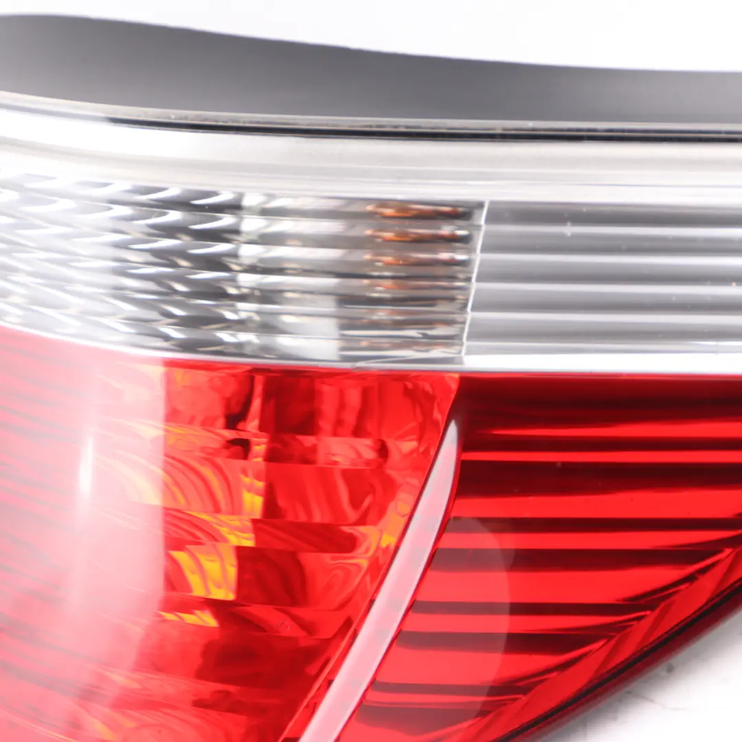 BMW E60 Feu Arriere Lampe Lumiere Droite Clignotant Blanc - SKU 7165738-1 - Numéro de pièce 7165738