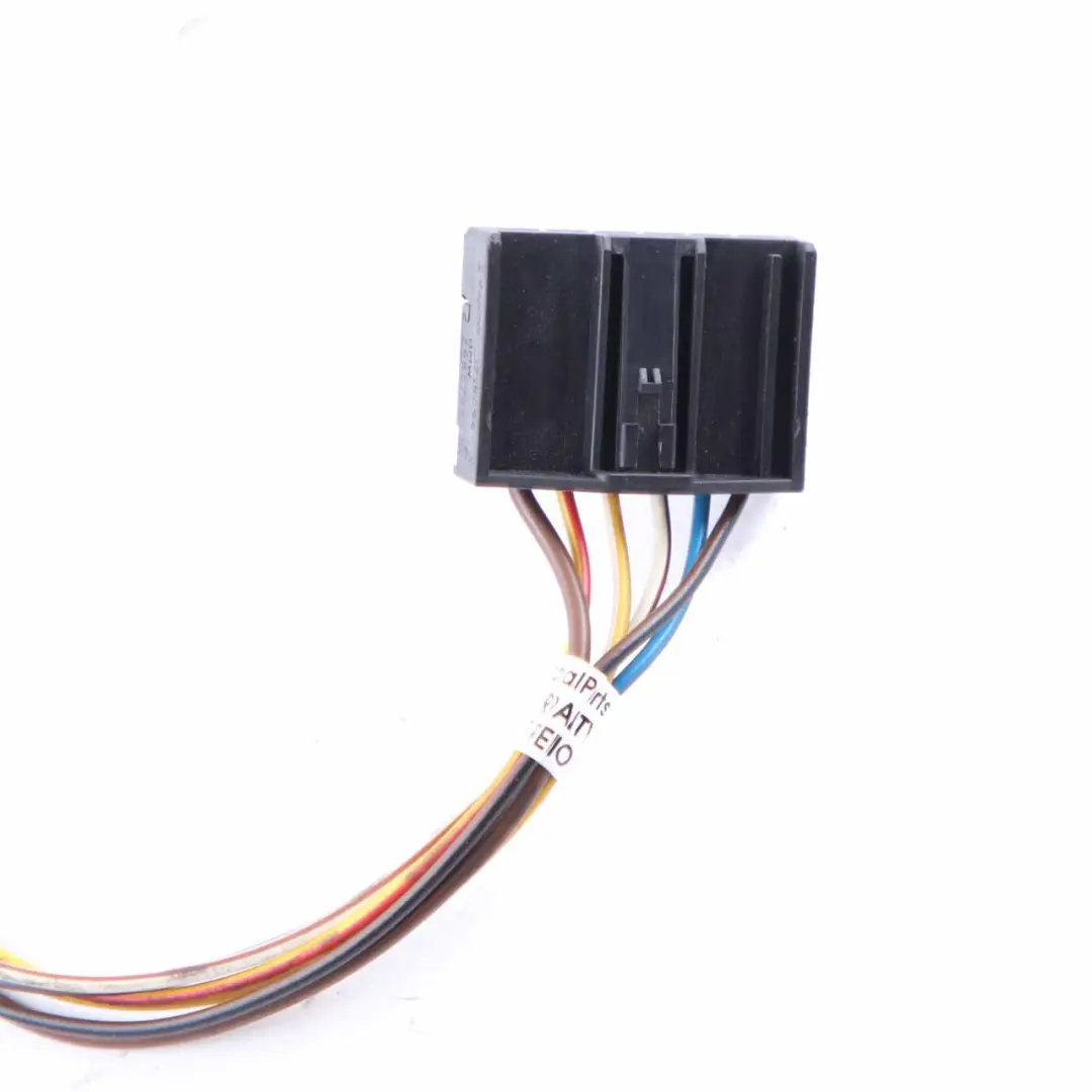 Lamp Tail Light Taillight Right O/S Side Plug Socket Wiring 6984754 BMW E60 Rear - SKU 7165738-4 - Part number 7165738