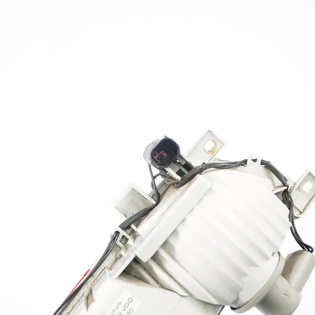 BMW E63 E64 Lampa Zderzaka Prawy Tył - SKU 7165816 - Numer Części 7165816