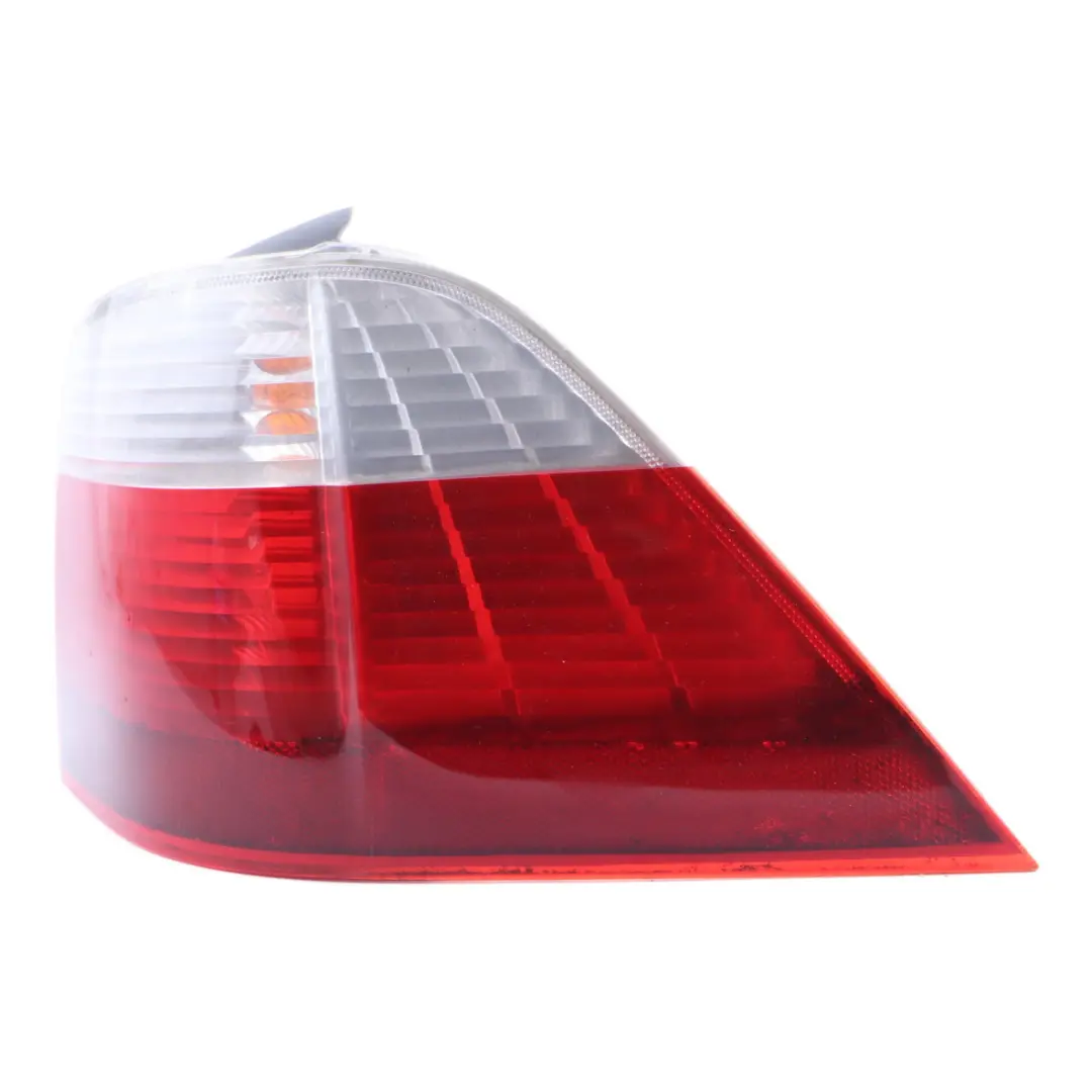 Rückleuchte Weiß Lampe Rechts Seitenteil Heckleuchte 6925892 für BMW E61 mit Teilenummer 7165826 BMW E61 Rückleuchte Weiß Lampe Rechts Seitenteil Heckleuchte 6925892 - SKU 7165826-1 - Teilenummer 7165826