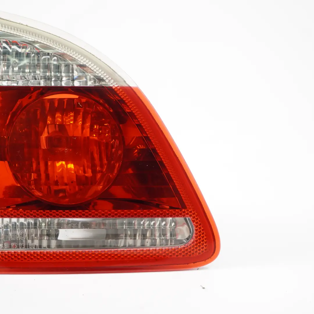 Feu Arrière Gauche Couvercle De Coffre pour BMW E61 Touring à propos du numéro de pièce 7165829 BMW E61 Touring Feu Arrière Gauche Couvercle De Coffre - SKU 7165829-1 - Numéro de pièce 7165829