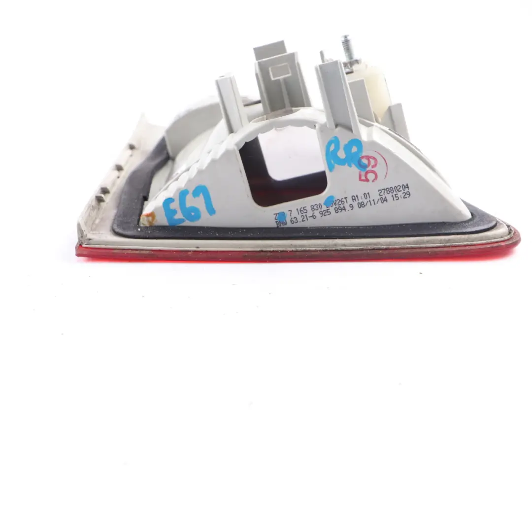 Light BMW E61 Trunk Boot Lid Tailgate Lamp Right O/S to Rear with Part number 7165830 Rear Light BMW E61 Trunk Boot Lid Tailgate Lamp Right O/S - SKU 7165830 - Part number 7165830