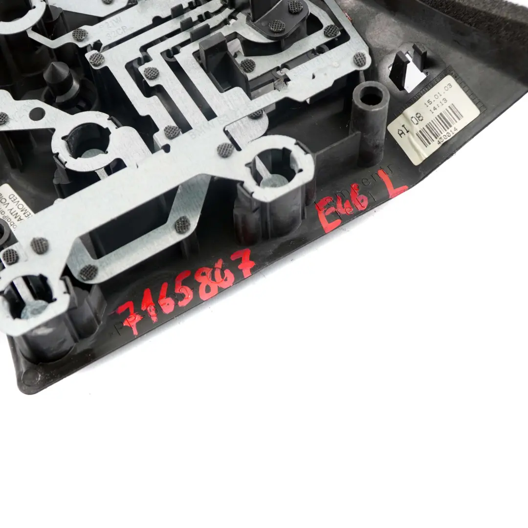 Panel Light Side Lamp Bulb Holder Rear Left N/S to BMW 3 Series E46 Saloon with Part number 7165867 BMW 3 Series E46 Saloon Panel Light Side Lamp Bulb Holder Rear Left N/S - SKU 7165867 - Part number 7165867