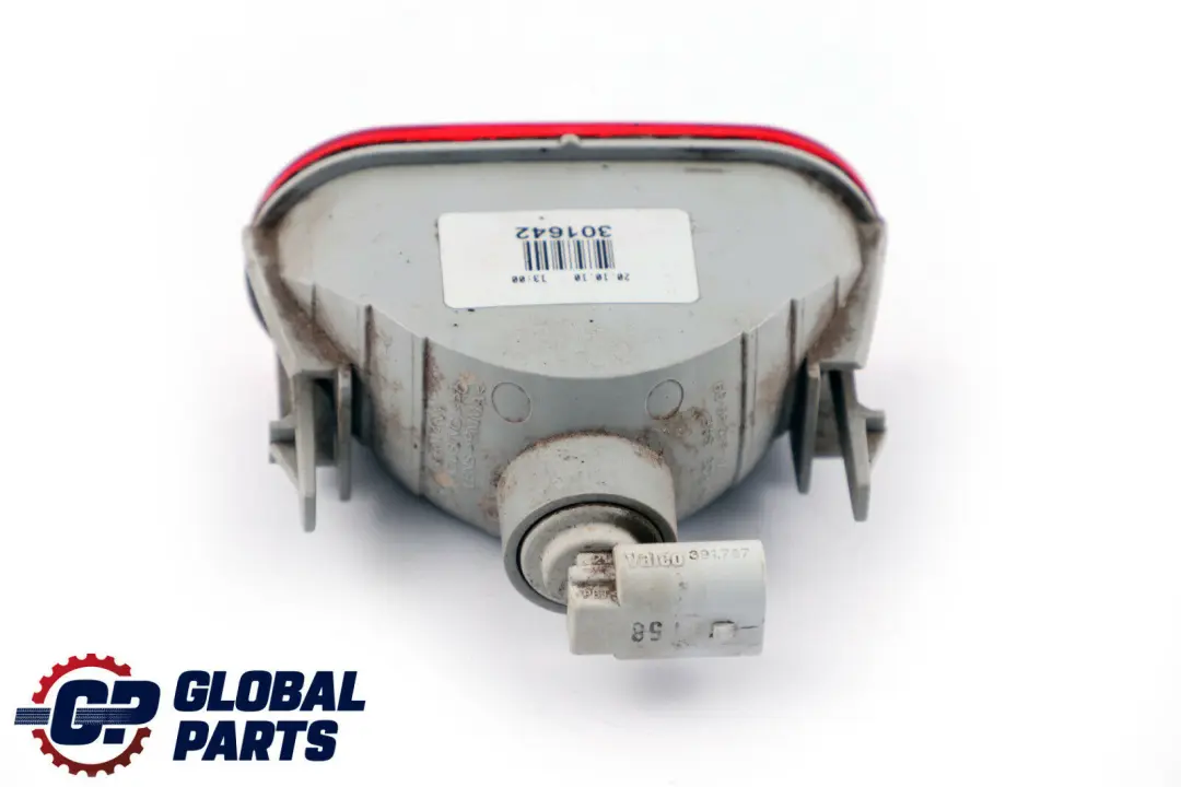 Mini Cooper One R50 R52 R53 Luz Antiniebla Parachoques Trasero Rojo - SKU 7166015 - Número de pieza 7166015