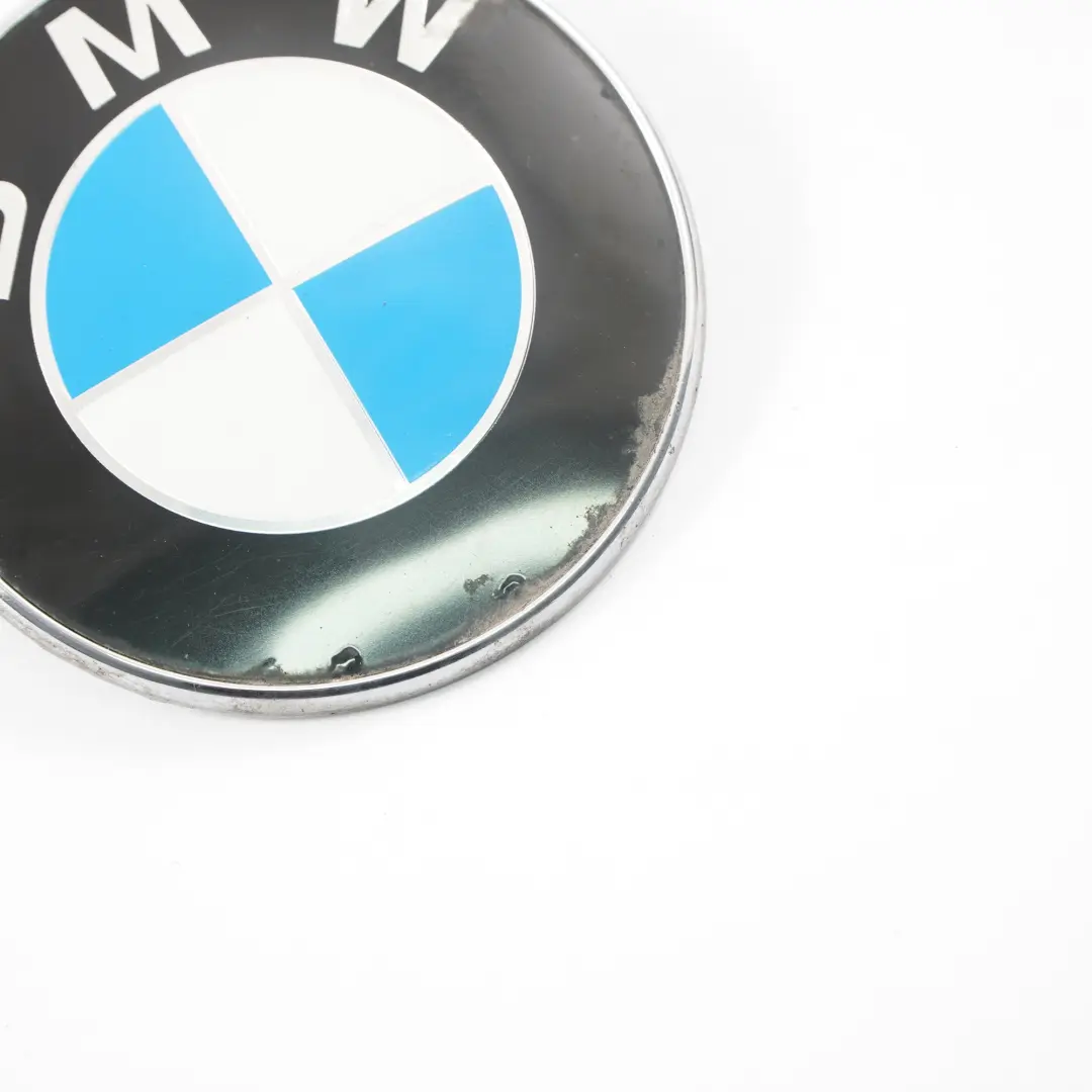 Emblema Portellone Posteriore Logo Stemma per BMW E91 Touring con numero di parte 7166076 BMW E91 Touring Emblema Portellone Posteriore Logo Stemma - SKU 7166076 - Numero di parte 7166076