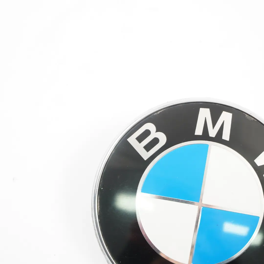  Trunk Emblem BMW E91 Touring Rear Lid Tailgate Badge Logo Plaque - SKU 7166076 - Part number 7166076