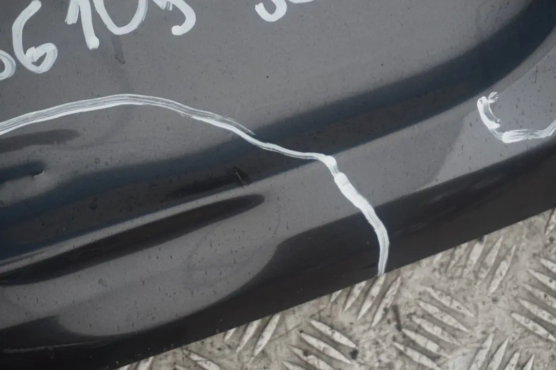 Klapa pokrywa bagażnika sparkling graphite do BMW E91 o numerze 7166105 BMW E91 Klapa pokrywa bagażnika sparkling graphite - SKU 7166105-SG4 - Numer Części 7166105