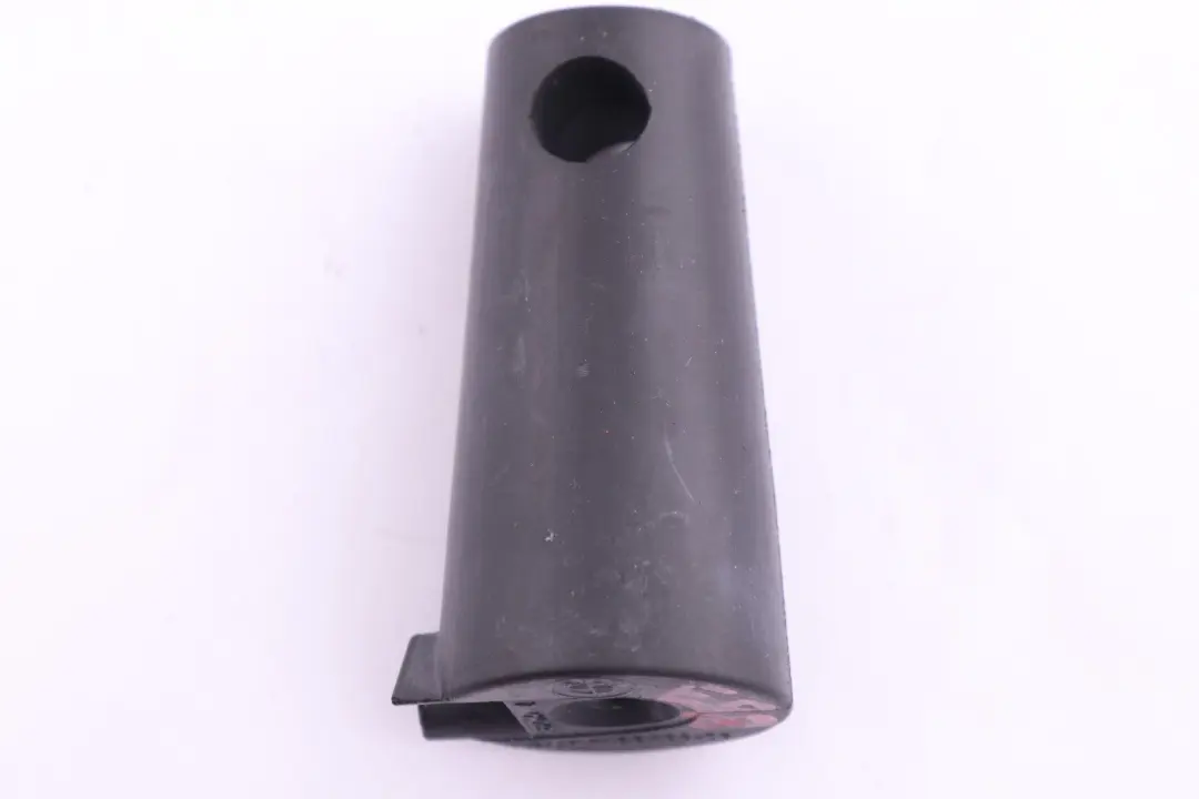 Hold-down Element Folding Top Compartment Lid to BMW 1 Series E88 Cabrio with Part number 7166400 BMW 1 Series E88 Cabrio Hold-down Element Folding Top Compartment Lid - SKU 7166400 - Part number 7166400