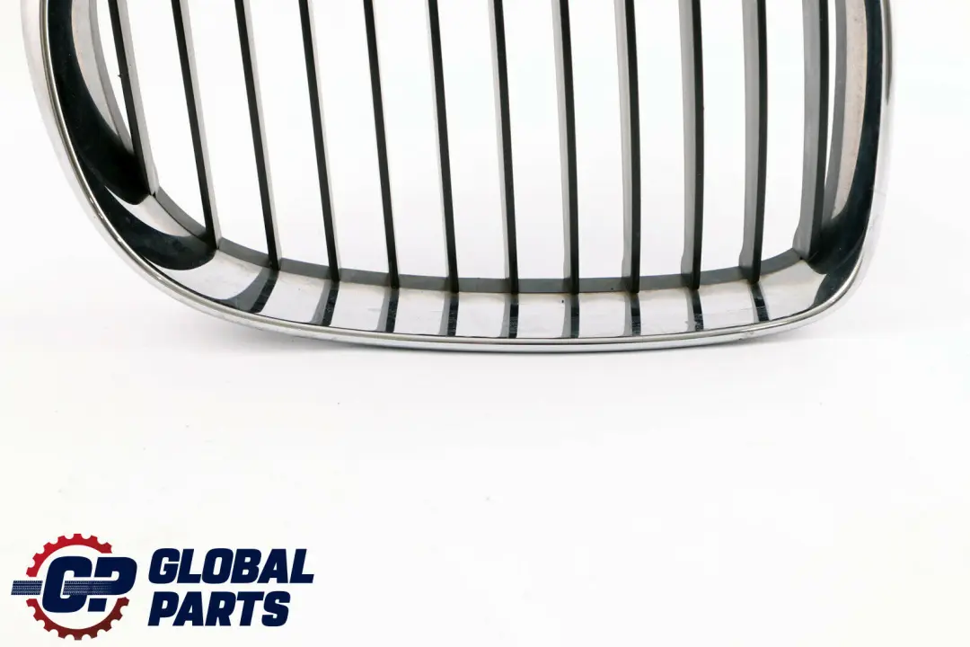 Ziergitter Chromrahmen rechts 5113 für BMW 1 E81 E82 E87 LCI E88 mit Teilenummer 7166440 BMW 1 E81 E82 E87 LCI E88 Ziergitter Chromrahmen rechts 5113 - SKU 7166440 - Teilenummer 7166440