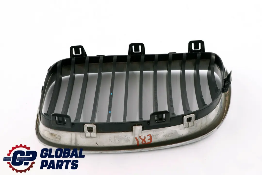 Griglia Cornice Cromata Destra 5113 per BMW E81 E82 E87 LCI E88 con numero di parte 7166440 BMW E81 E82 E87 LCI E88 Griglia Cornice Cromata Destra 5113 - SKU 7166440 - Numero di parte 7166440