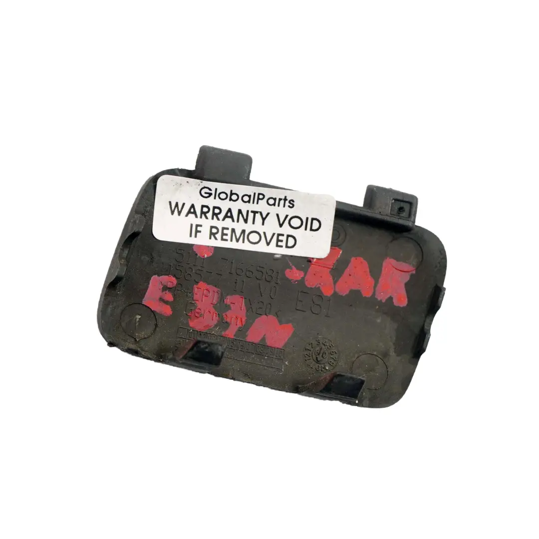 Parachoques delantero Flap Ojo Remolque Karmesinrot Rojo A61 para BMW E87 LCI con número de pieza 7166581 BMW E87 LCI Parachoques delantero Flap Ojo Remolque Karmesinrot Rojo A61 - SKU 7166581-KAR - Número de pieza 7166581