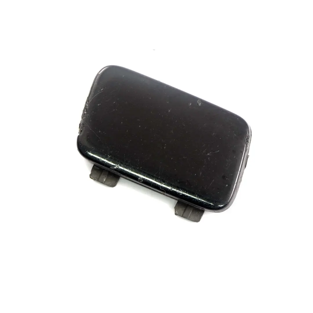 Sportello Gancio Traino Paraurti Anteriore Nero per BMW 1 Series E81 E87 LCI con numero di parte 7166581 BMW 1 Series E81 E87 LCI Sportello Gancio Traino Paraurti Anteriore Nero - SKU 7166581-SCH - Numero di parte 7166581