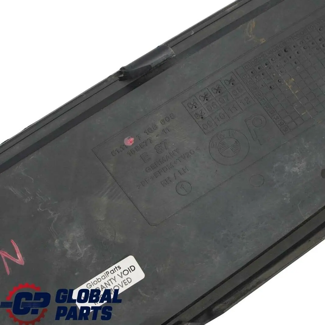 BMW 1 SERIES E81 E87 LCI Front Bumper Grid Grille Panel 5111 - SKU 7166605 - Part number 51117166605