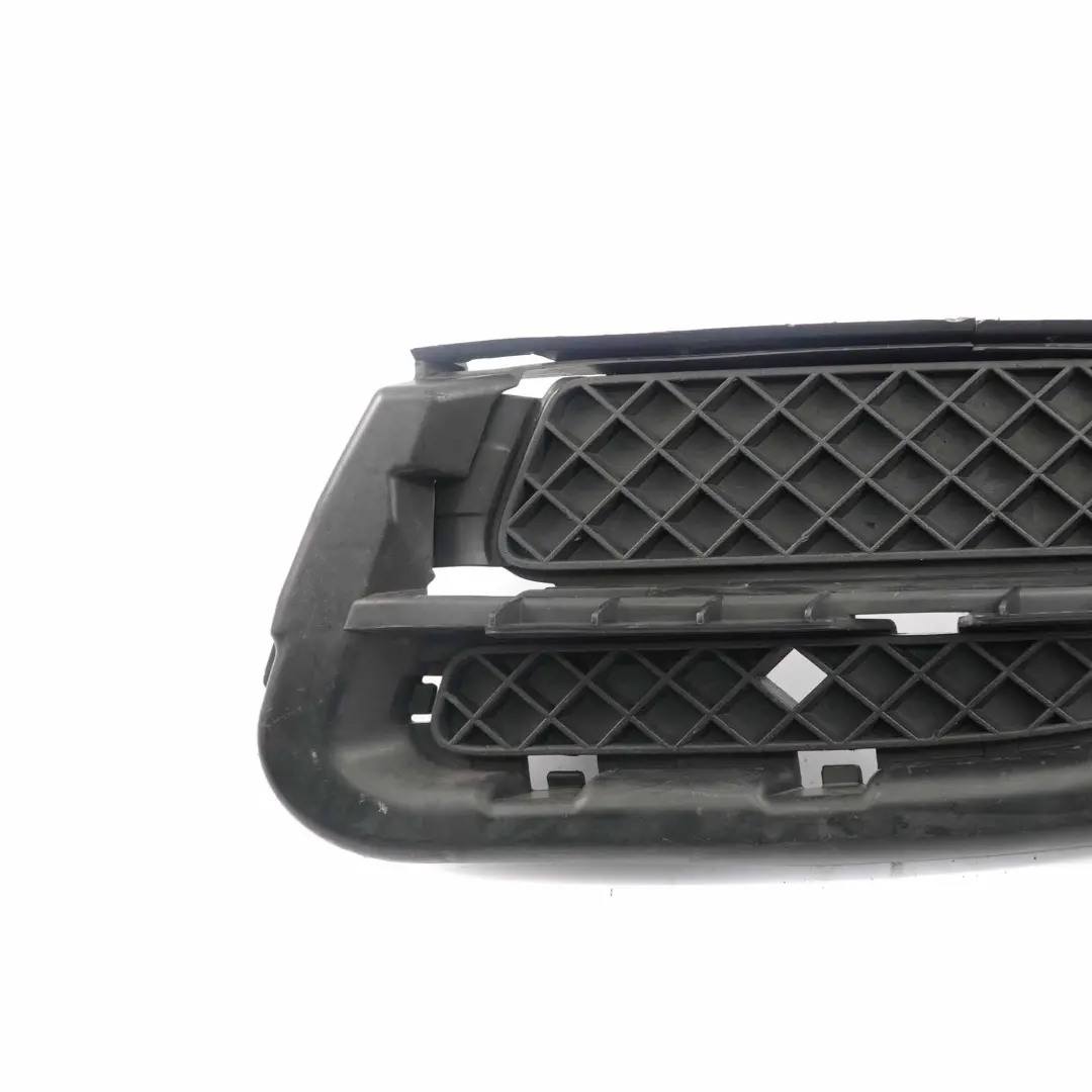 BMW E82 E88 Osłona Kratka Zderzaka Lewa - SKU 7166607-1 - Numer Części 7166607