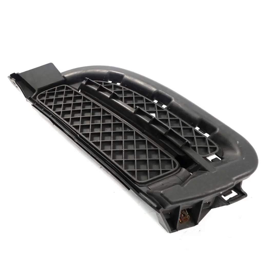 BMW E82 E88 Griglia Paraurti Anteriore Sinistra Copertura Pannello - SKU 7166607-1 - Numero di parte 7166607