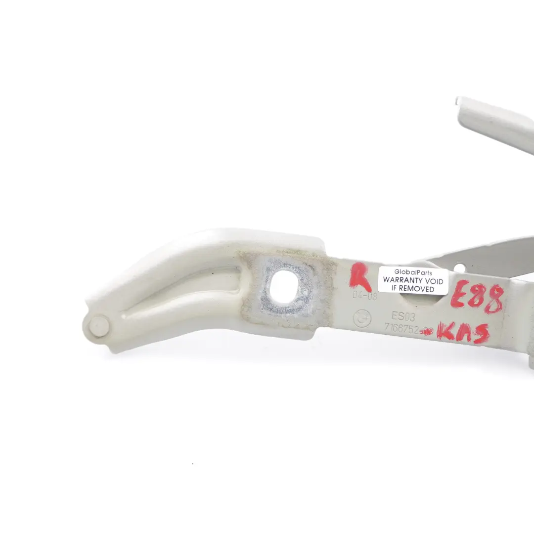 Charnière Droite de Hayon de Coffre Cashmere Silver A72 7166752 pour BMW E82 E88 à propos du numéro de pièce 7230860 BMW E82 E88 Charnière Droite de Hayon de Coffre Cashmere Silver A72 7166752 - SKU 7166752-KAS - Numéro de pièce 7230860
