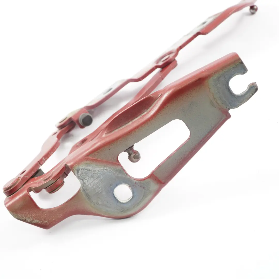 Scharnier Heckklappe Rechts Sedonarot Metallic A79 für BMW 1 er E82 E88 mit Teilenummer 7166752 BMW 1 er E82 E88 Scharnier Heckklappe Rechts Sedonarot Metallic A79 - SKU 7166752-SED - Teilenummer 7166752