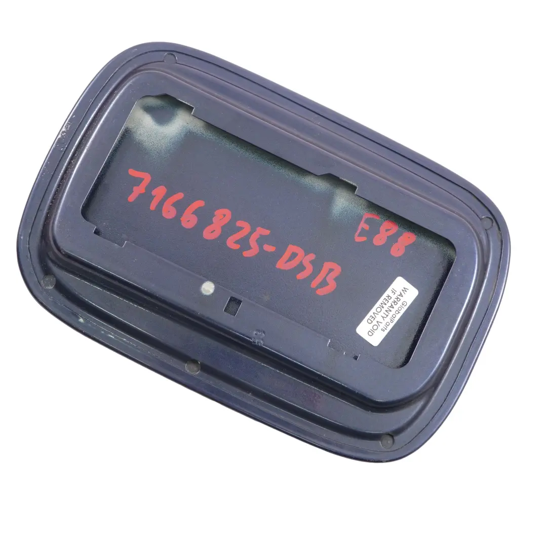 Couvercle de trappe a carburant Tiefseeblau Bleu Mer Profonde A76 pour BMW E82 E88 à propos du numéro de pièce 7166825 BMW E82 E88 Couvercle de trappe a carburant Tiefseeblau Bleu Mer Profonde A76 - SKU 7166825-DSB - Numéro de pièce 7166825