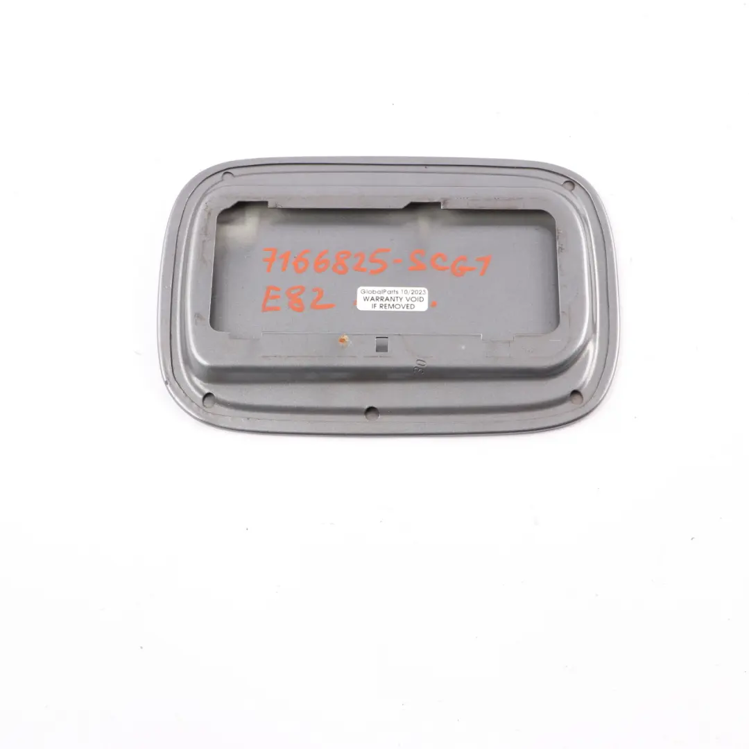 Tapa Combustible Gris Espacial para BMW E82 E88 con número de pieza 7166825 BMW E82 E88 Tapa Combustible Gris Espacial - SKU 7166825-SCG1 - Número de pieza 7166825